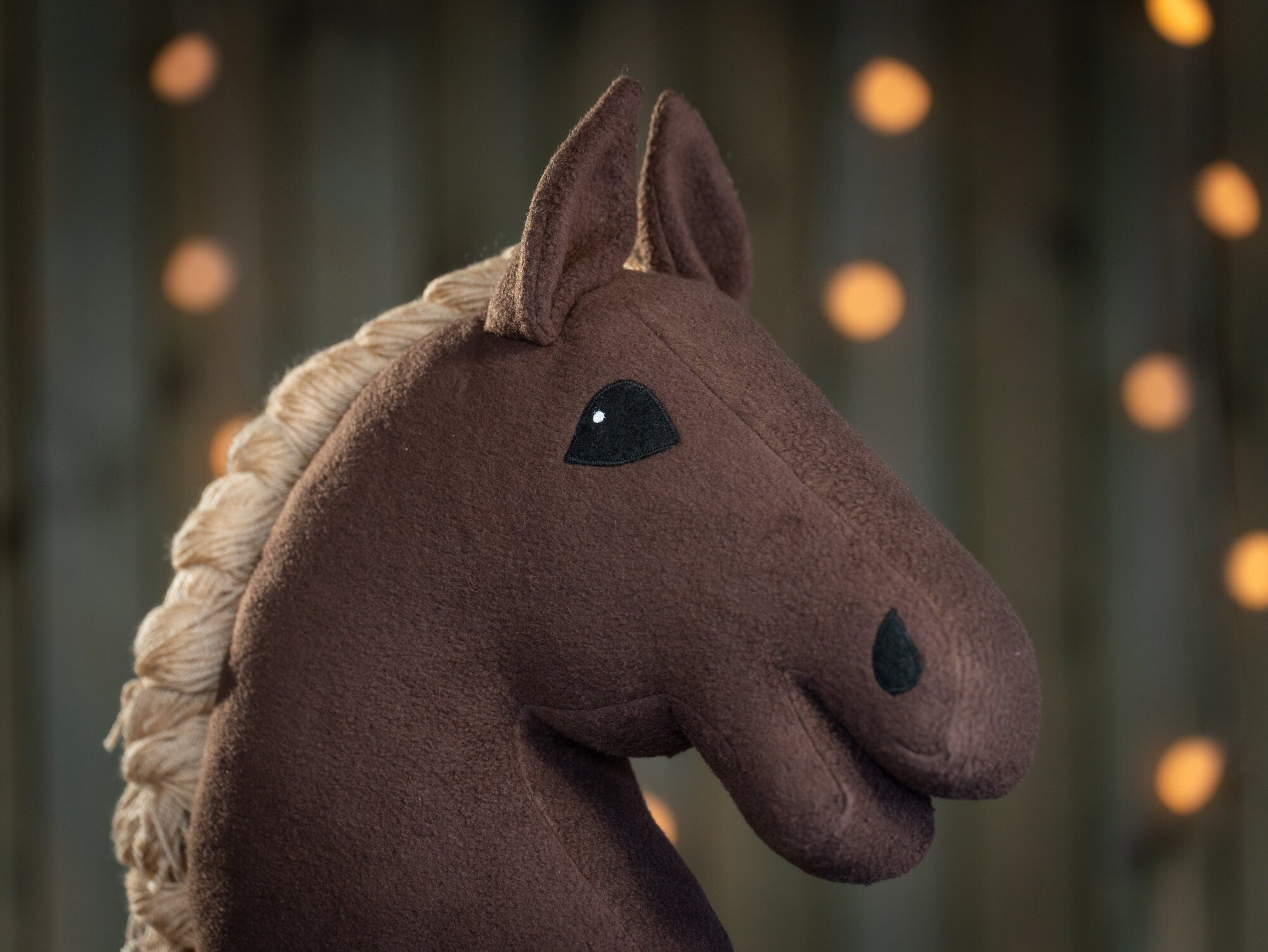 Brown Hobby Horse A3 – Handmade Stick Horse with Halter & Caramel-Colored Mane