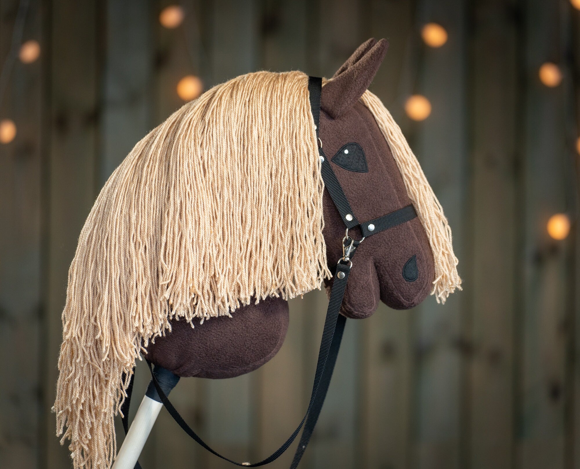 Brown Hobby Horse A3 – Handmade Stick Horse with Halter & Caramel-Colored Mane