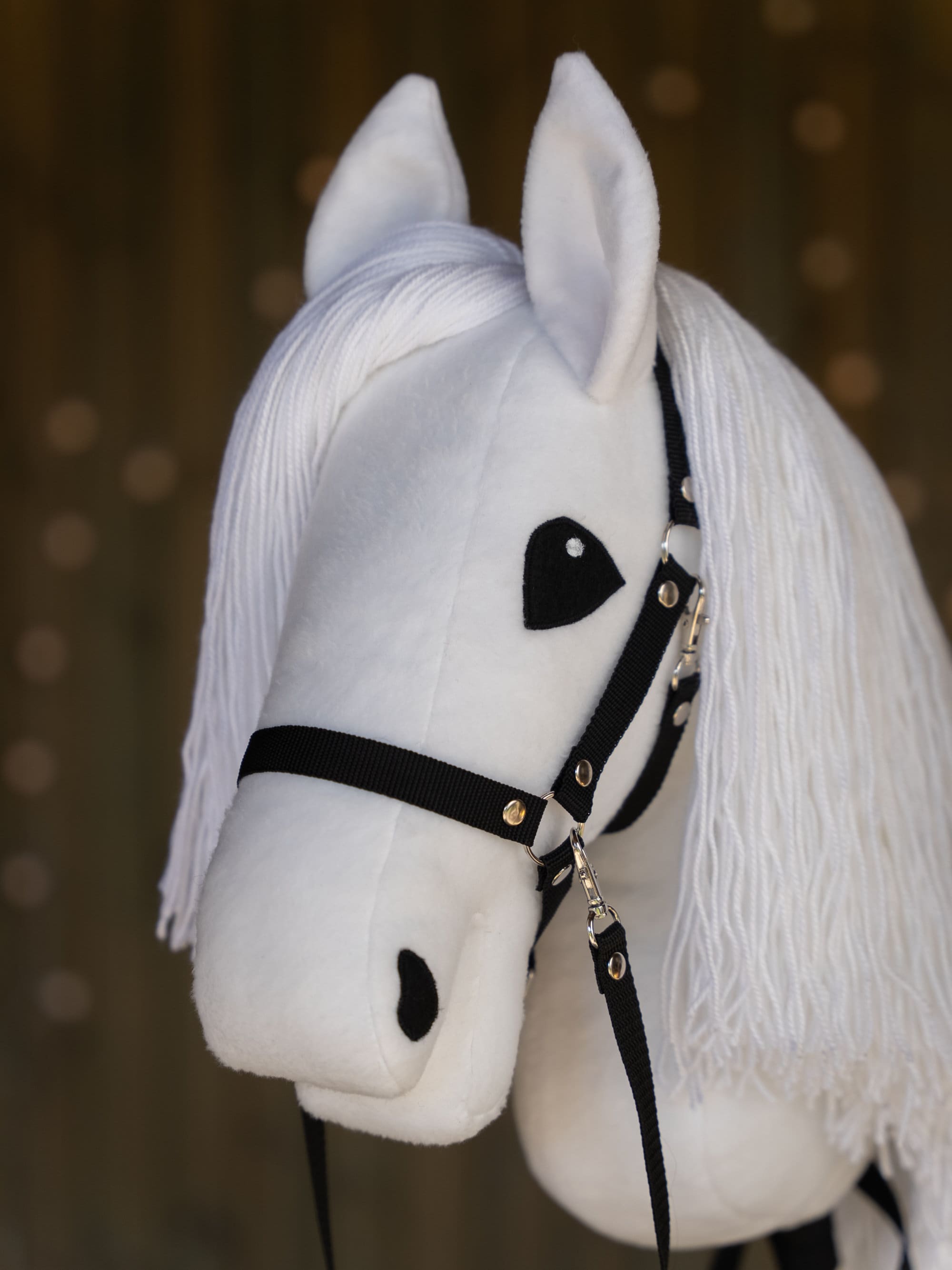 White Hobby Horse with Soft Yarn Mane – Handmade A3 Stick Horse for Kids