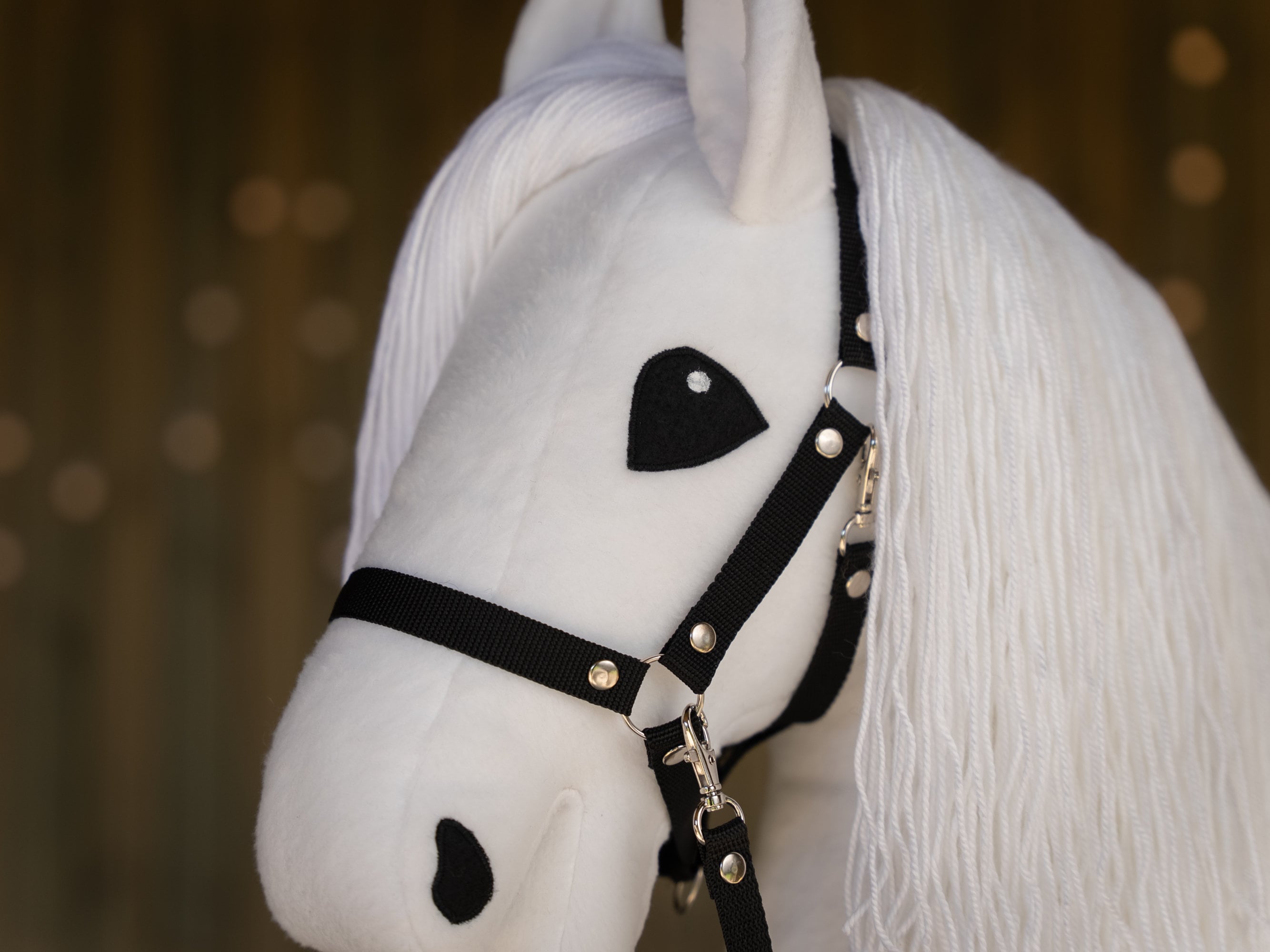 White Hobby Horse with Soft Yarn Mane – Handmade A3 Stick Horse for Kids
