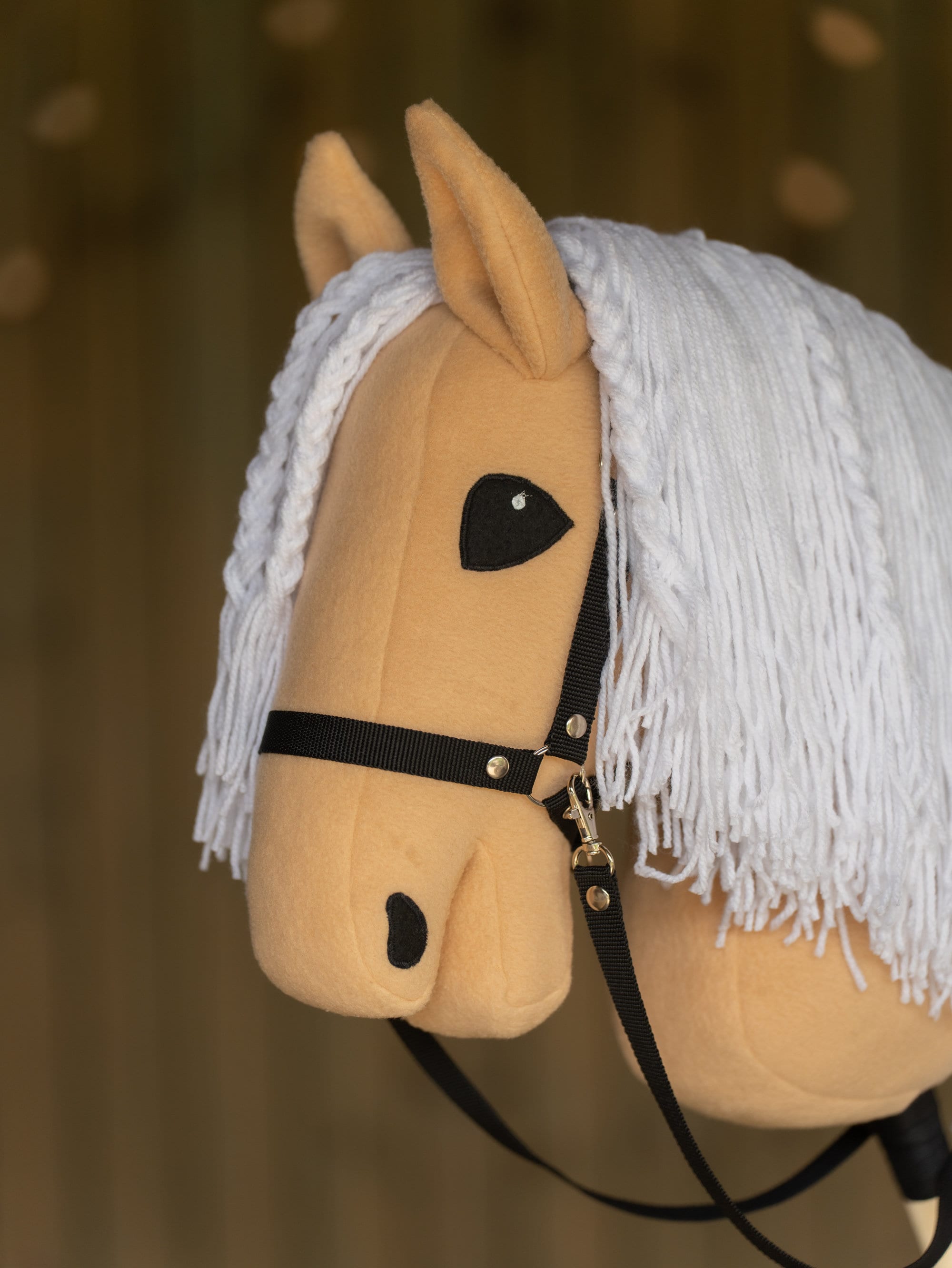 Palomino Hobbyhorse – A3 Size | Hobby Horse with White Mane & Halter | Handmade Horse on Stick