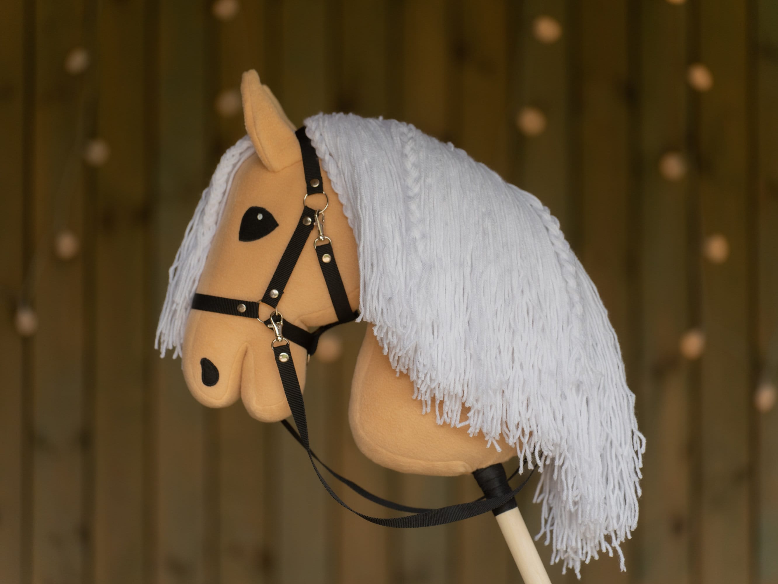 Palomino Hobbyhorse – A3 Size | Hobby Horse with White Mane & Halter | Handmade Horse on Stick
