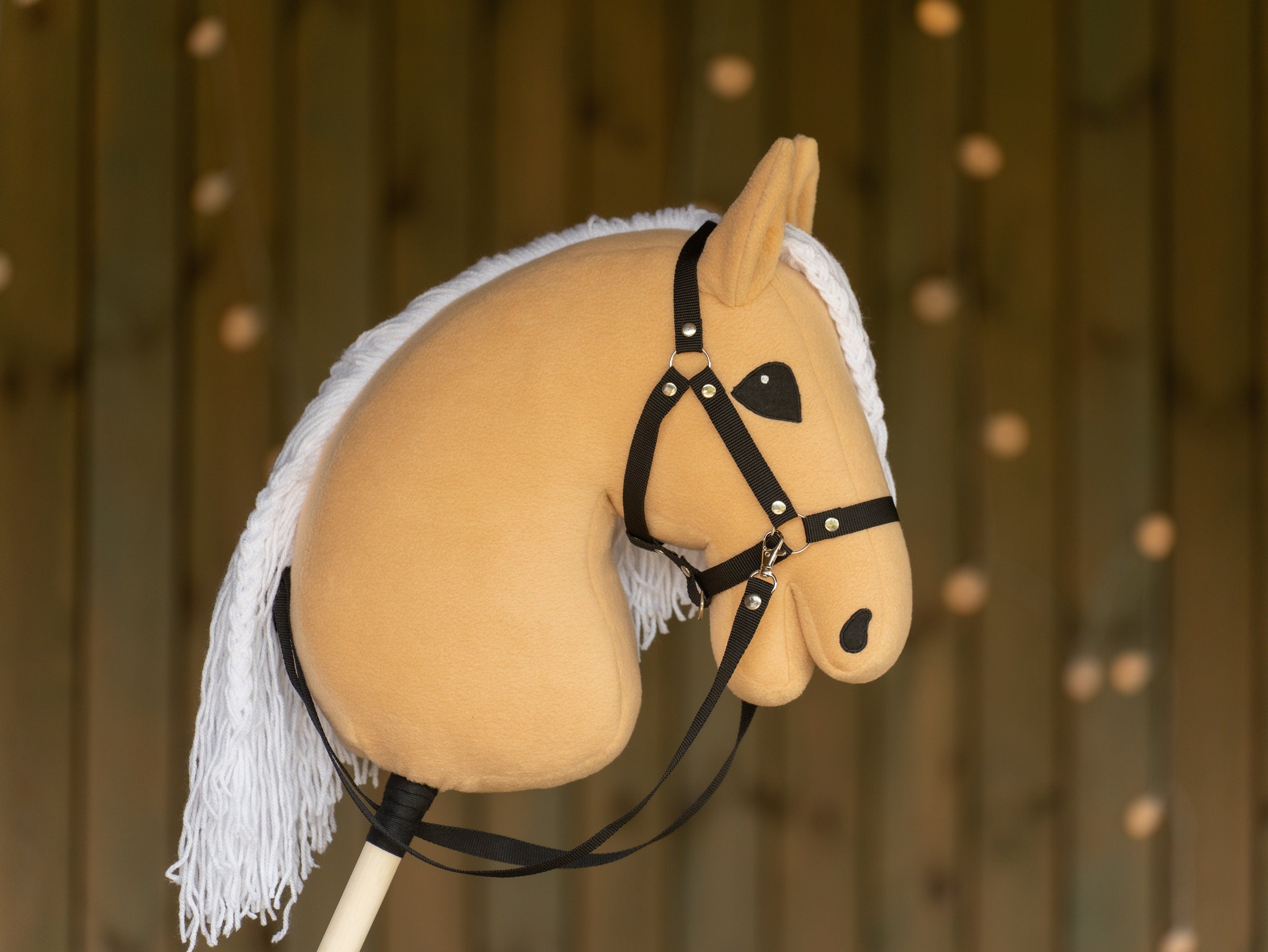 Palomino Hobbyhorse – A3 Size | Hobby Horse with White Mane & Halter | Handmade Horse on Stick