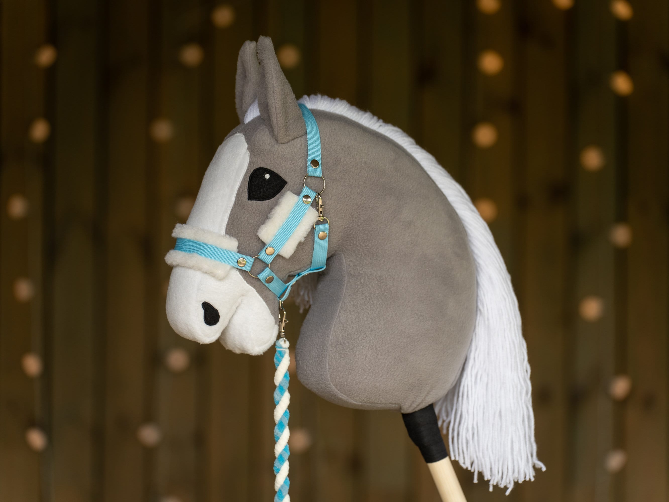 Hobbyhorse Halter with Soft Cream Fur – Fits A3 & A4 Hobbyhorses