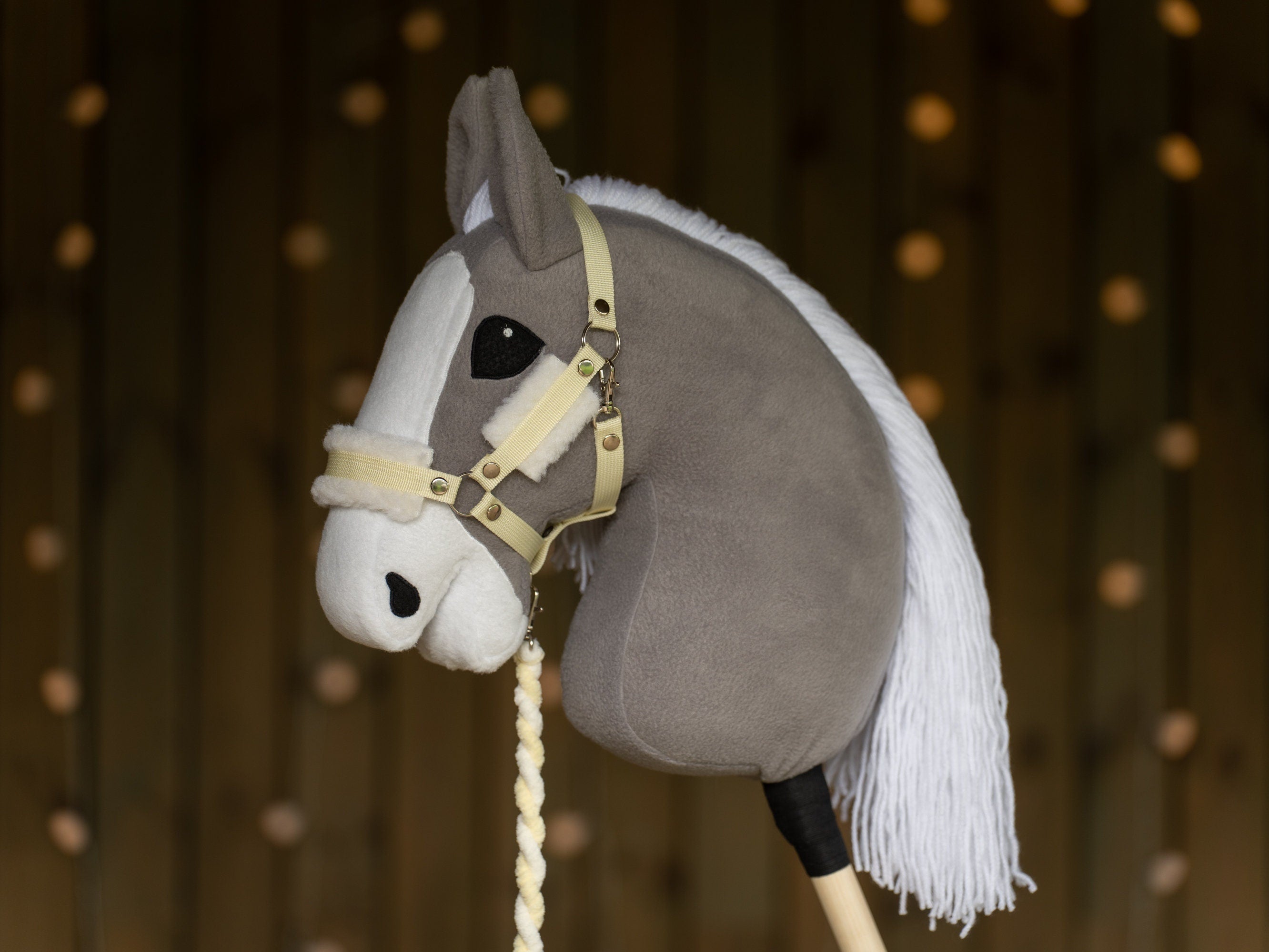 Hobbyhorse Halter with Soft Cream Fur – Fits A3 & A4 Hobbyhorses