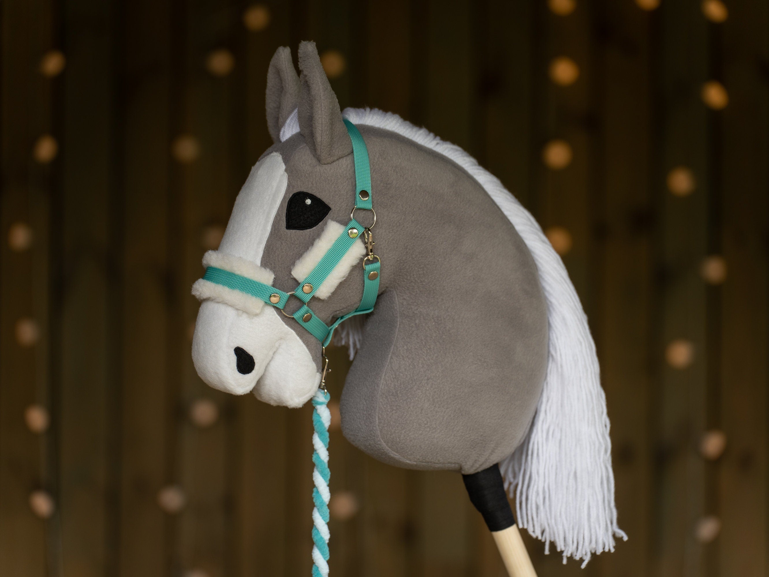 Hobbyhorse Halter with Soft Cream Fur – Fits A3 & A4 Hobbyhorses