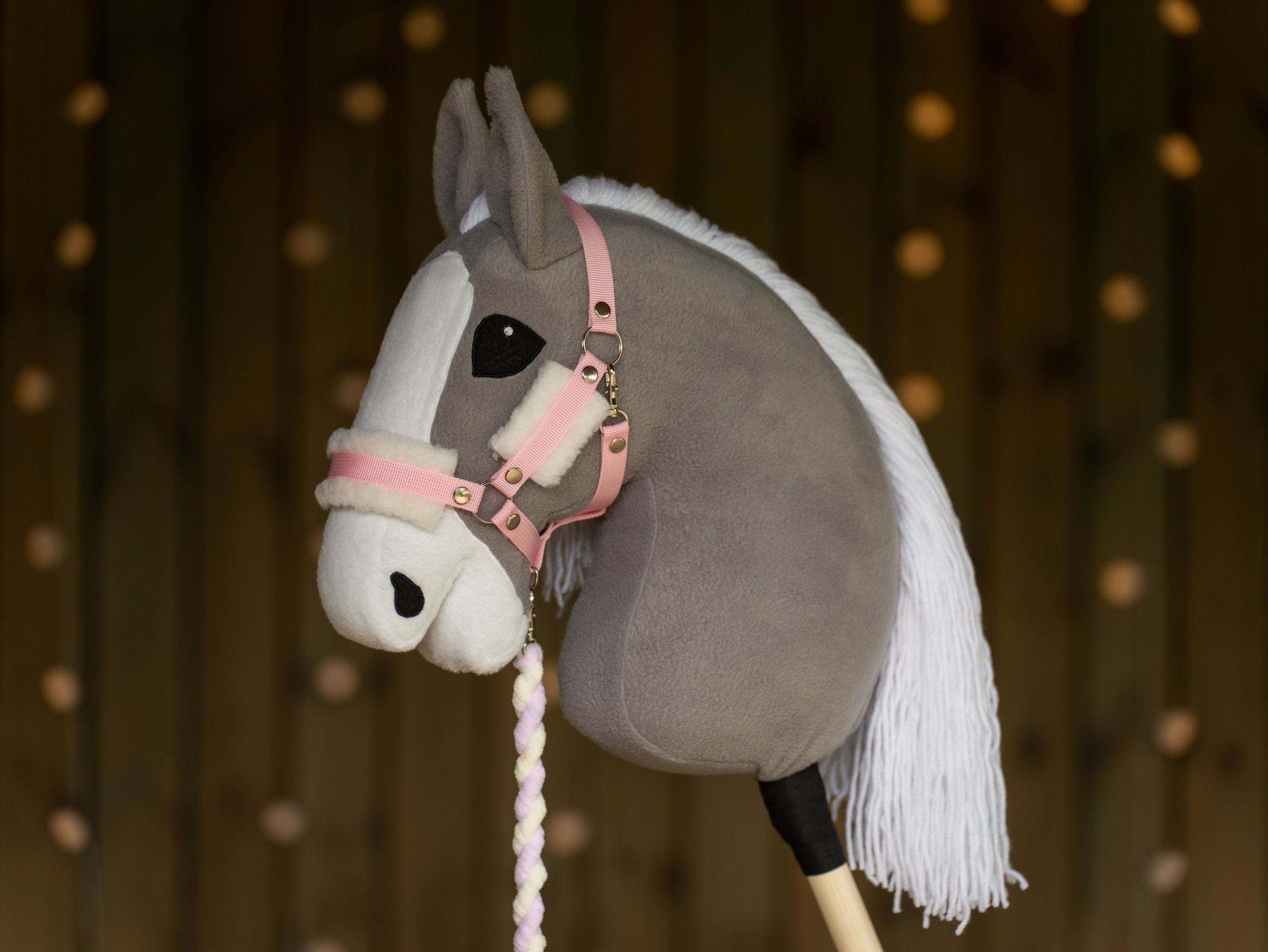 Hobbyhorse Halter with Soft cream Fur – Fits A3 & A4 Hobbyhorses