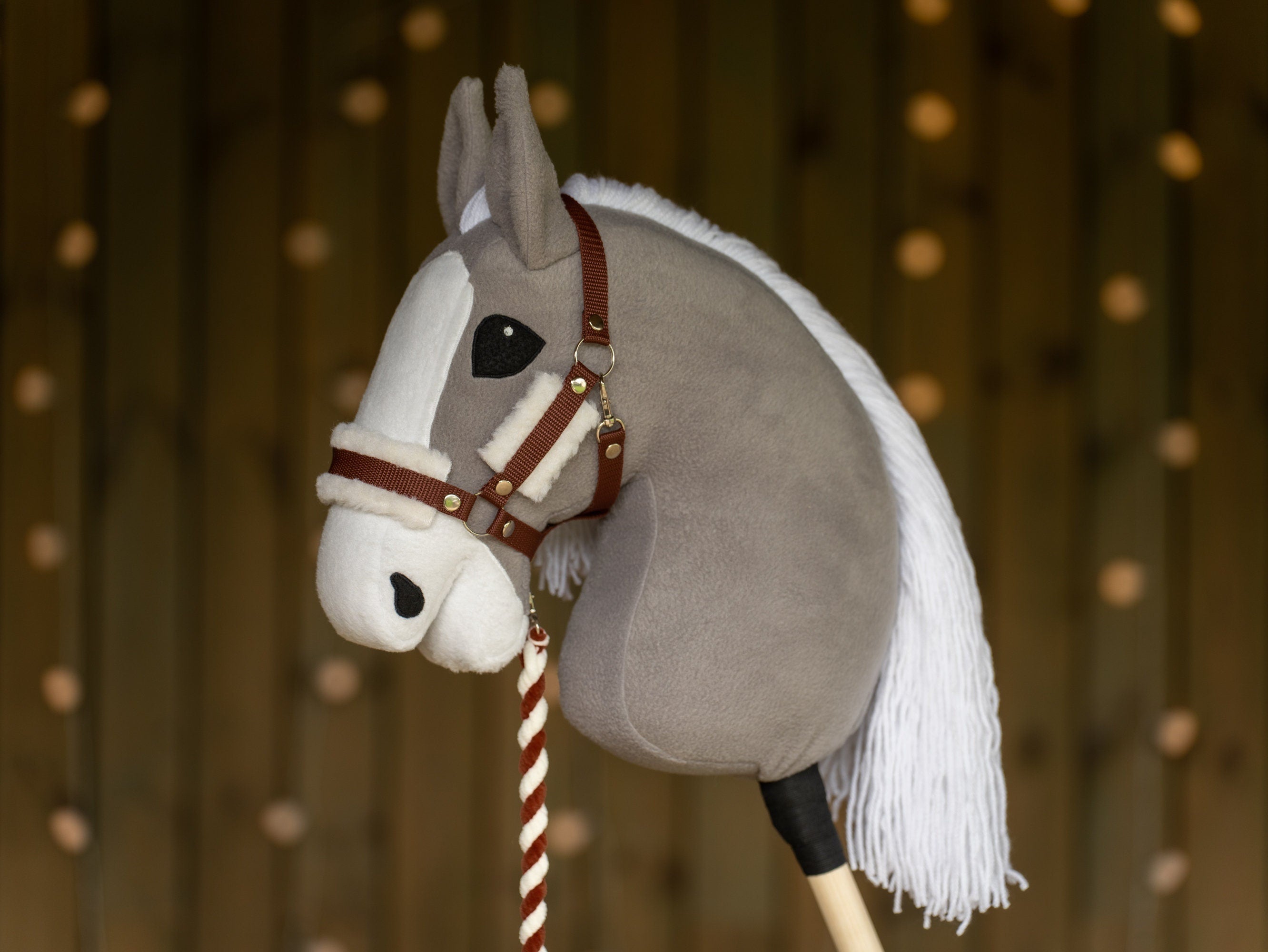 Hobbyhorse Halter with Soft cream Fur – Fits A3 & A4 Hobbyhorses