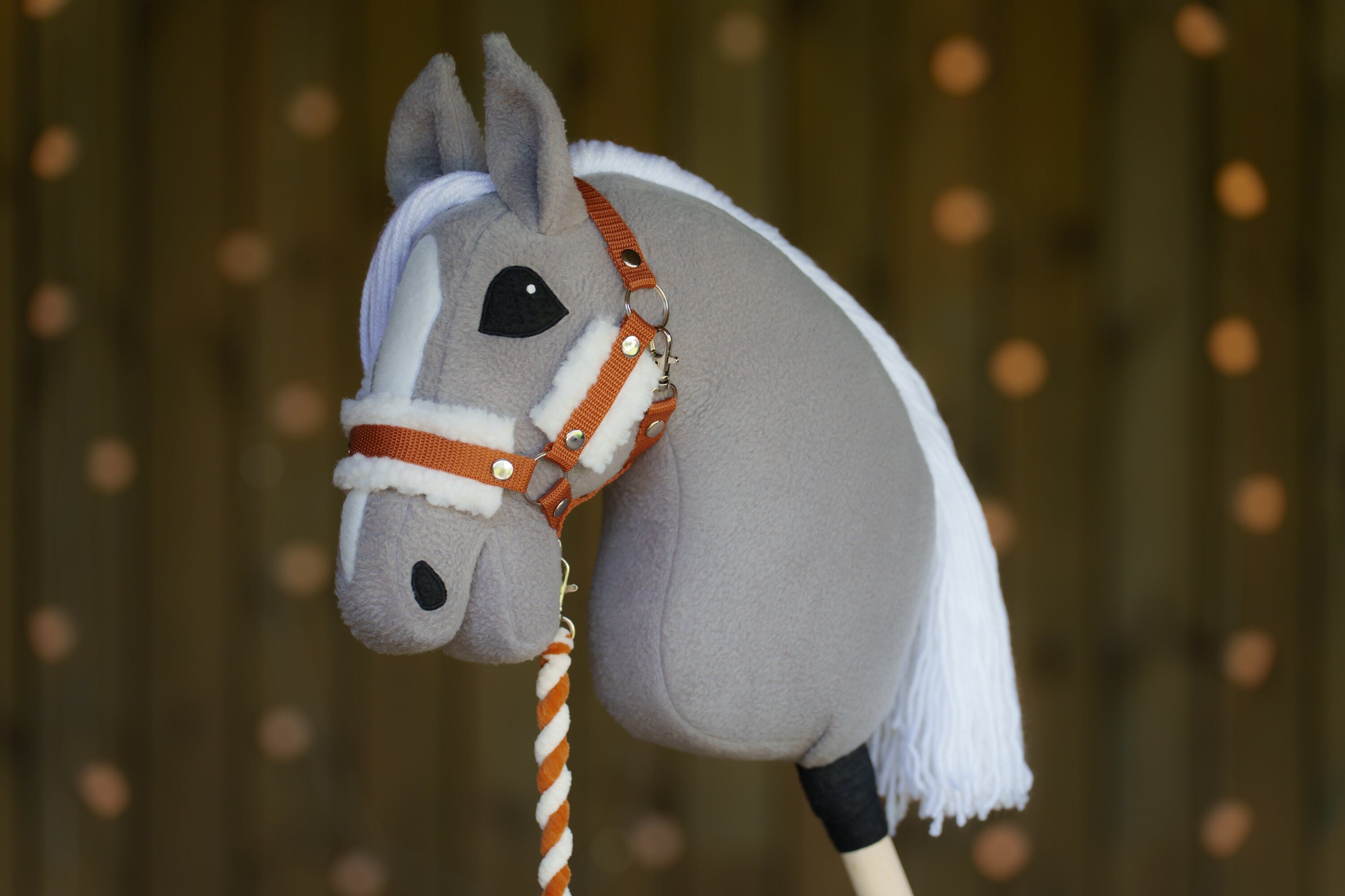 Hobbyhorse Halter with Soft Cream Fur – Fits A3 & A4 Hobbyhorses