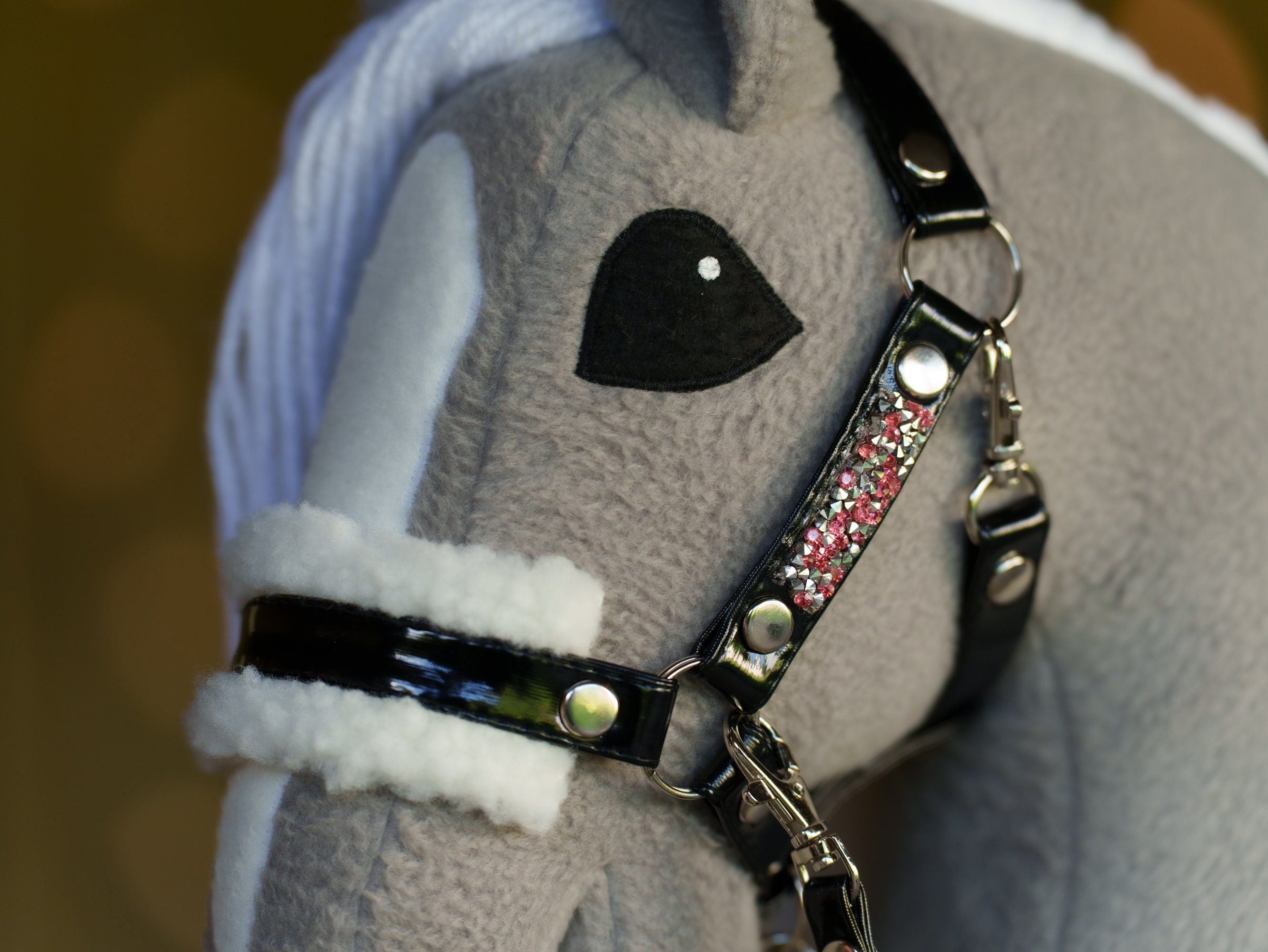 Shiny Black Faux Leather Hobbyhorse Halter with Rhinestones & Cream Fur – Fits A3 or A4 Sizes