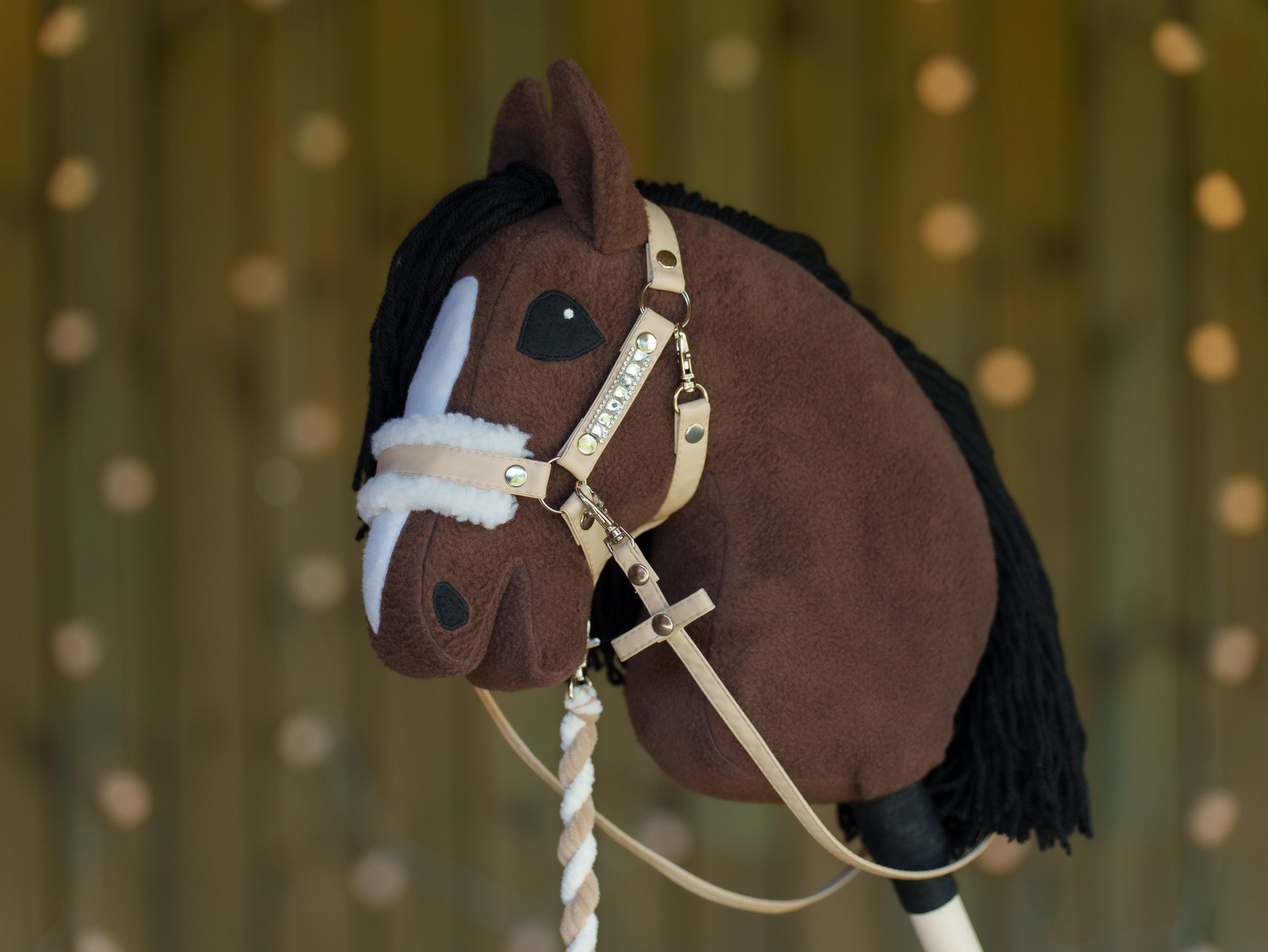 Faux Leather Hobbyhorse Halter with Rhinestones & Cream Fur – Fits A3 or A4 Sizes