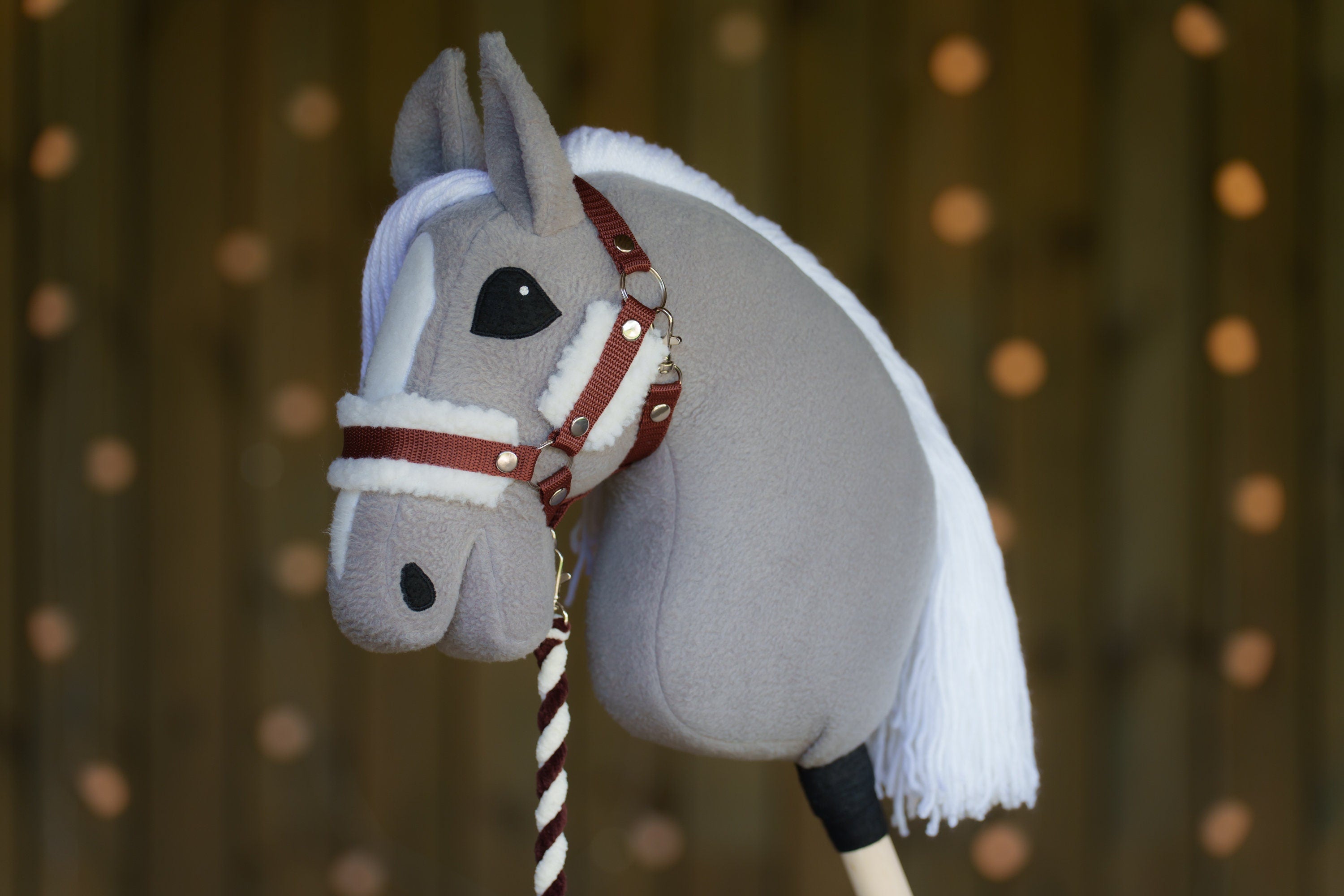 Hobbyhorse Halter with Soft Cream Fur – Fits A3 & A4 Hobbyhorses