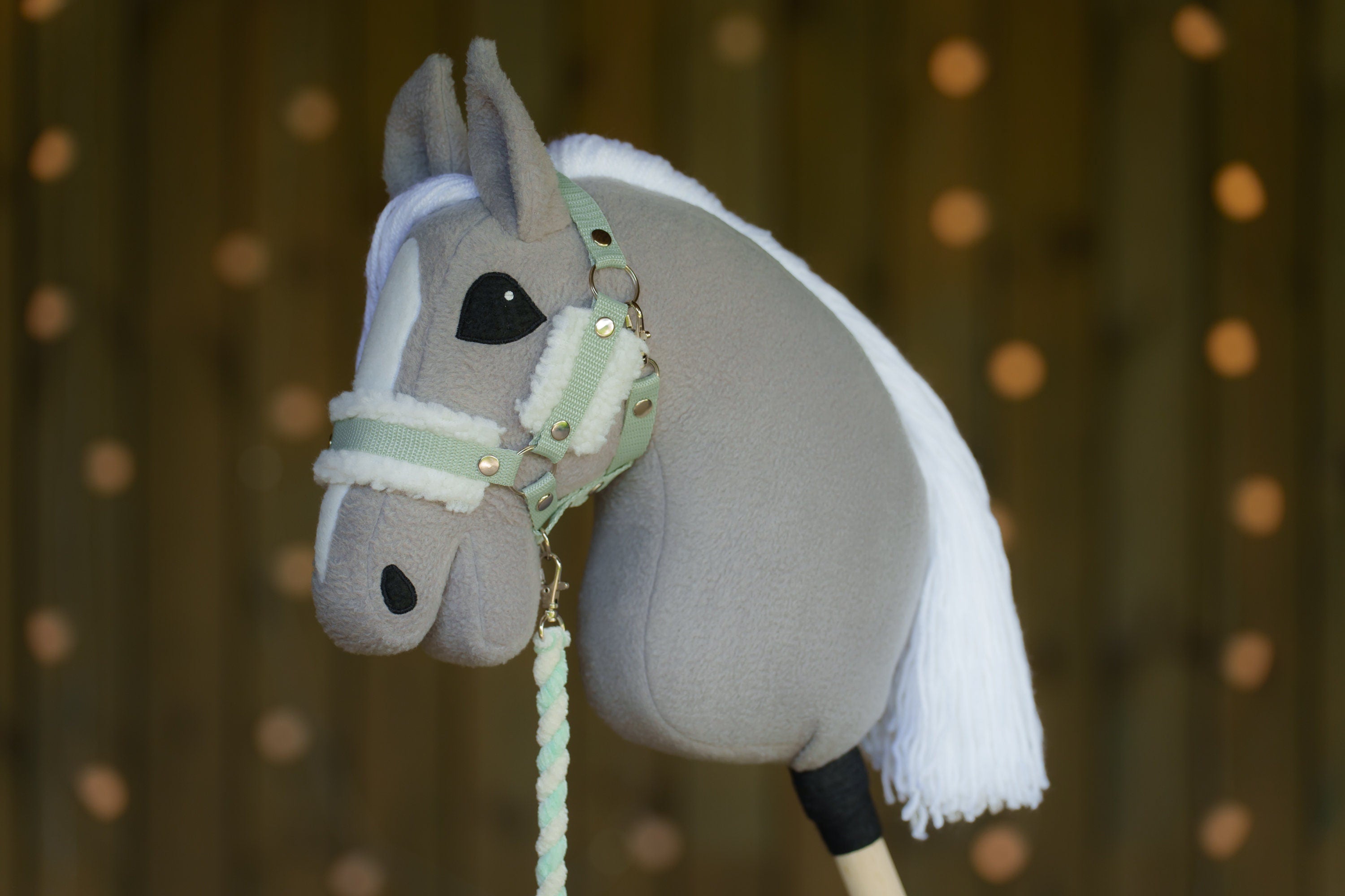 Hobbyhorse Halter with Soft Cream Fur – Fits A3 & A4 Hobbyhorses