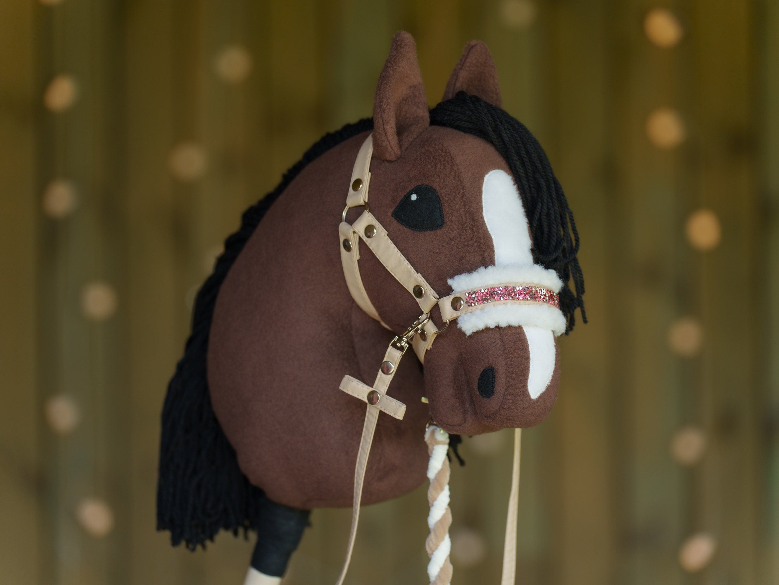Faux Leather Hobbyhorse Halter with Rhinestones & Cream Fur – Fits A3 or A4 Sizes