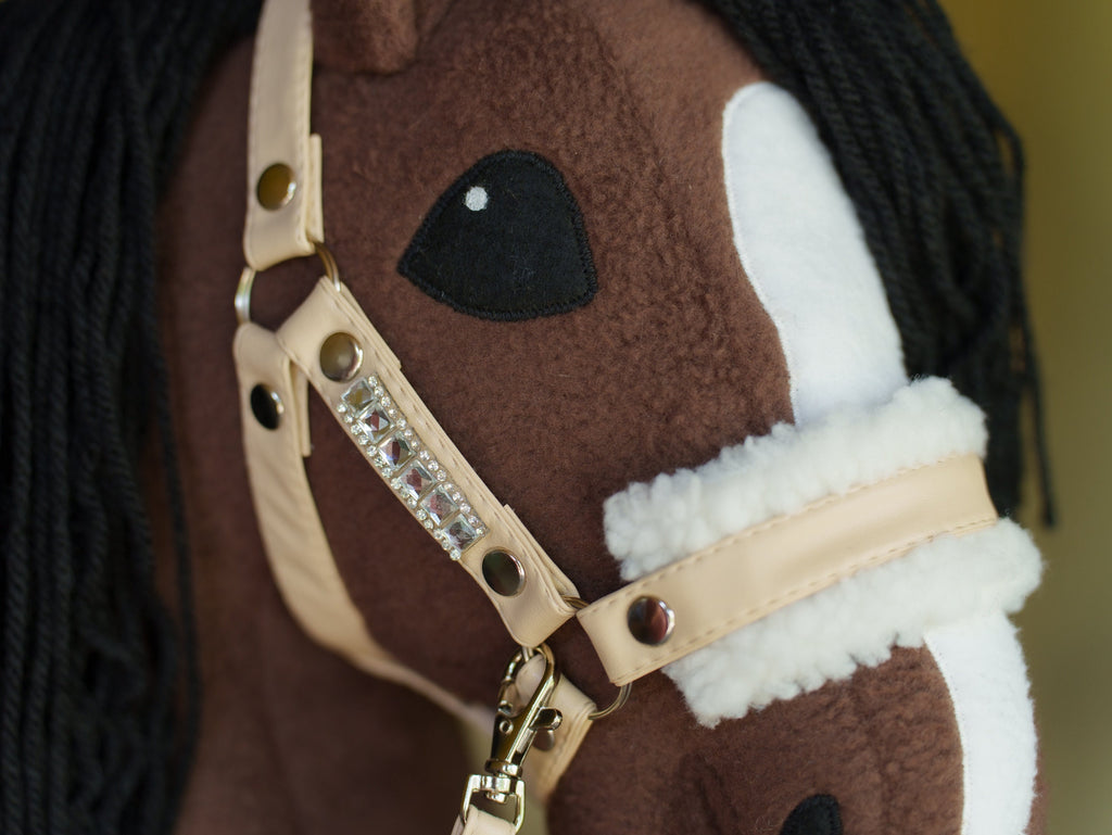 Faux Leather Hobbyhorse Halter with Rhinestones & Cream Fur – Fits A3 or A4 Sizes