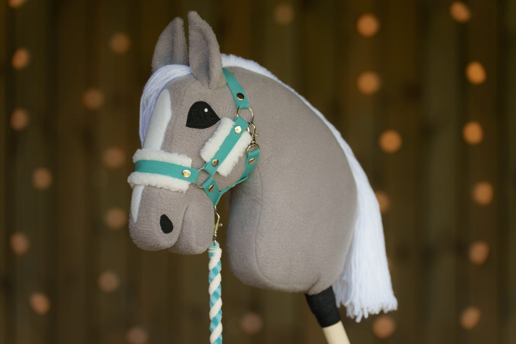 Hobbyhorse Halter with Soft Cream Fur – Fits A3 & A4 Hobbyhorses